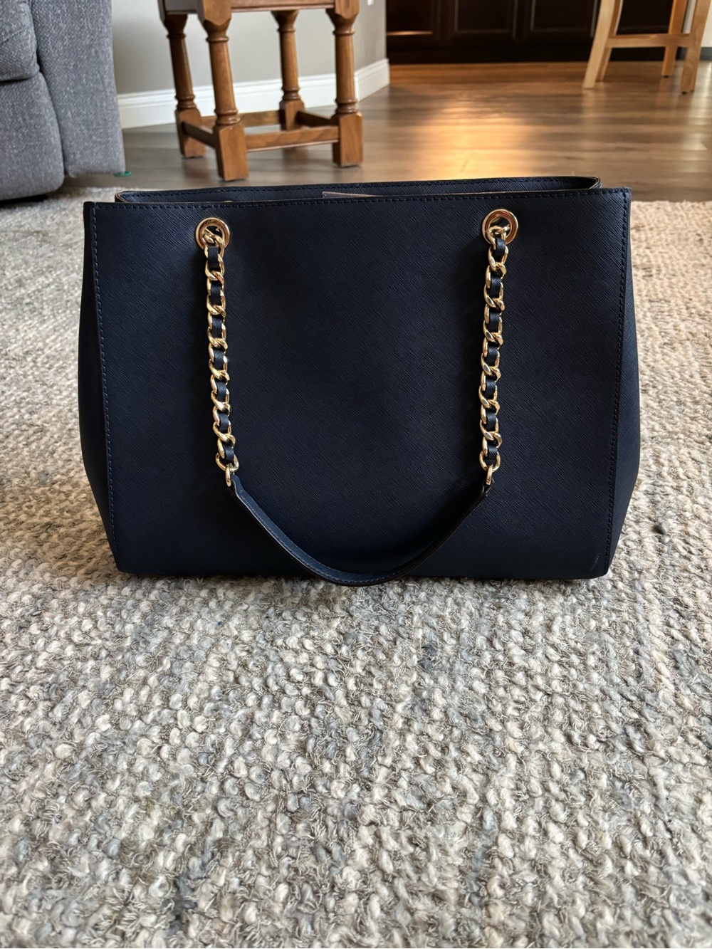 NWT MICHAEL Michael Kors Large Susannah Saffiano Leather Tote Bag - Navy Blue - Picture 3 of 16